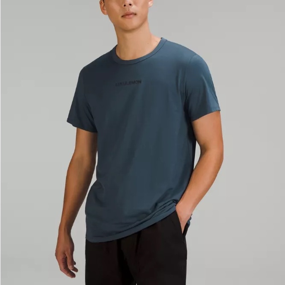 Men’s Lululemon Fundamental Logo Tee